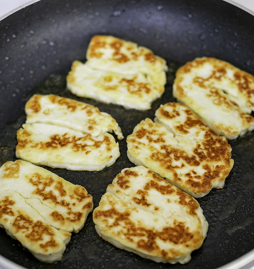 CBD Halloumi-Tomaten-Salsa CBD Halloumi-Tomaten-Salsa